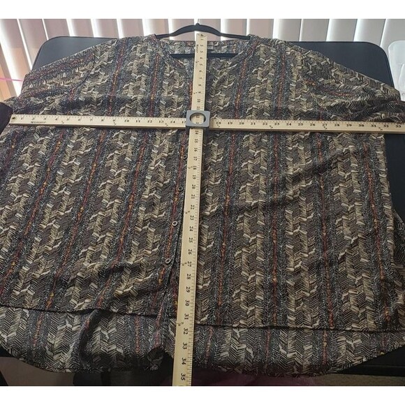 Catherines Blouse Top 5X 34/36W Multicolor Chevron Roll Tab Sleeve Tunic Casual - Picture 6 of 8